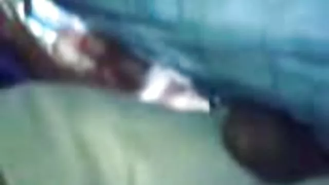 Lilou sou Baisee comme une chienne petardas hd español en gang bang interracial